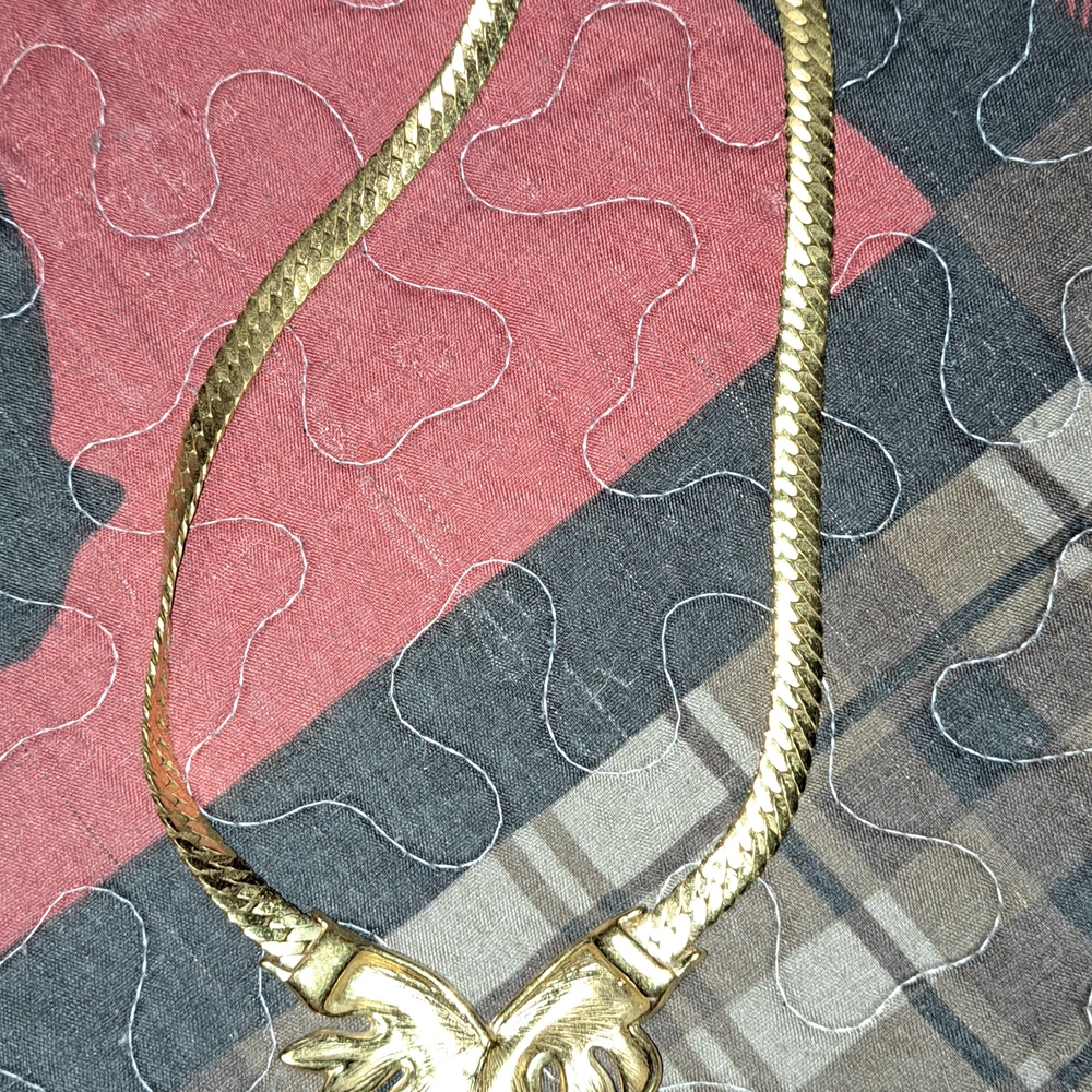 Napier Gold Necklace with Leaf Design - Picture 4 of 6